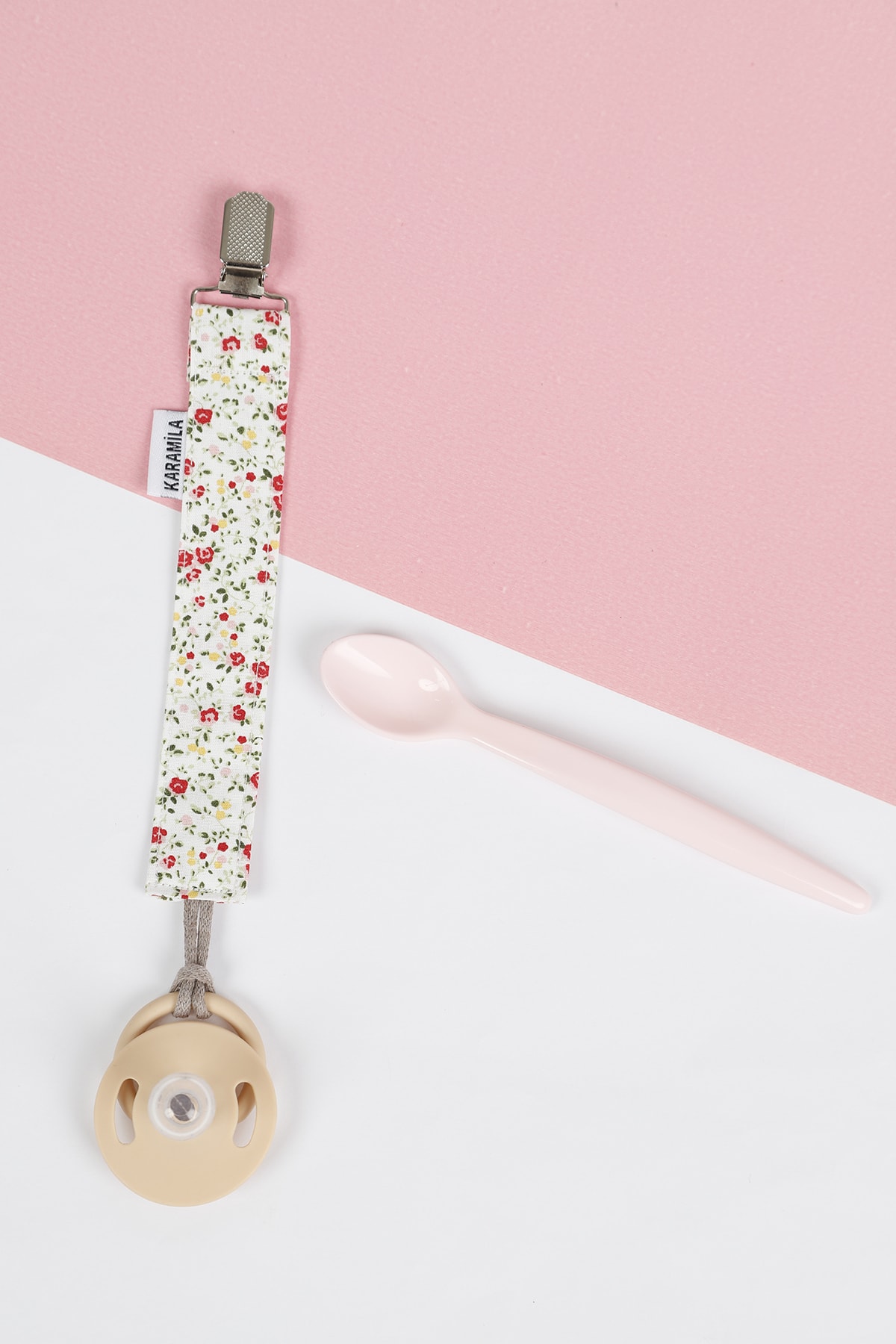 KARAMİLA Mila 3’lü Set Emzik Askısı - Emzik Zinciri - Emzik Tutacağı fotoğrafı 4 (önizleme)