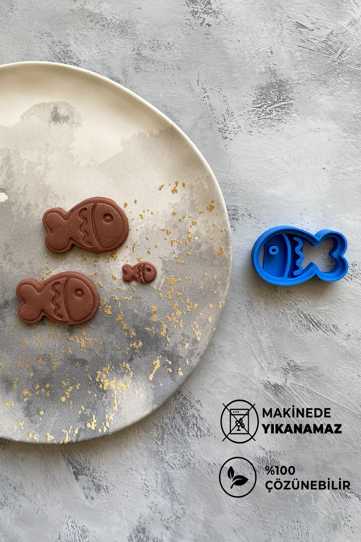 2-Piece Large and Small Fish Dough Shaper