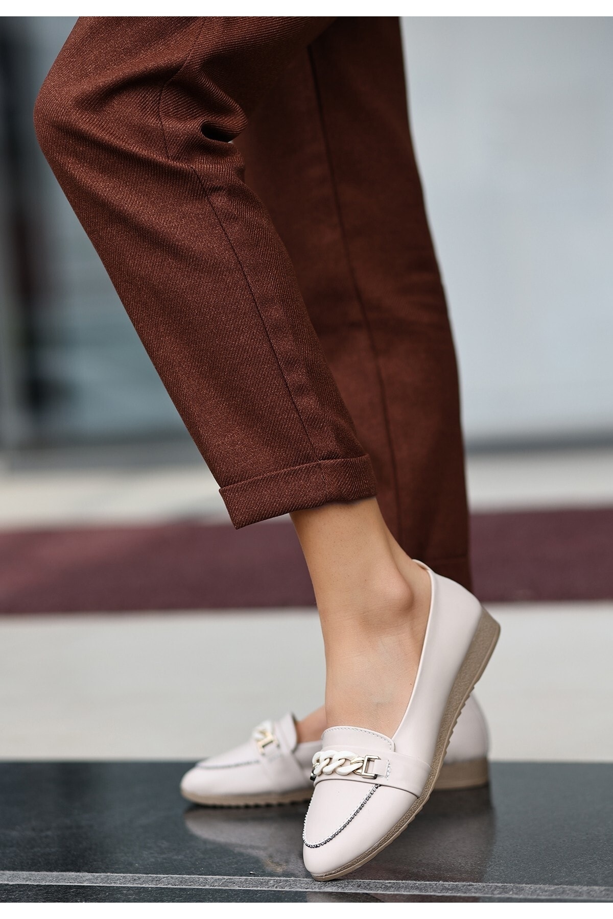 Bej Cilt Babet Ayakkabı Bej