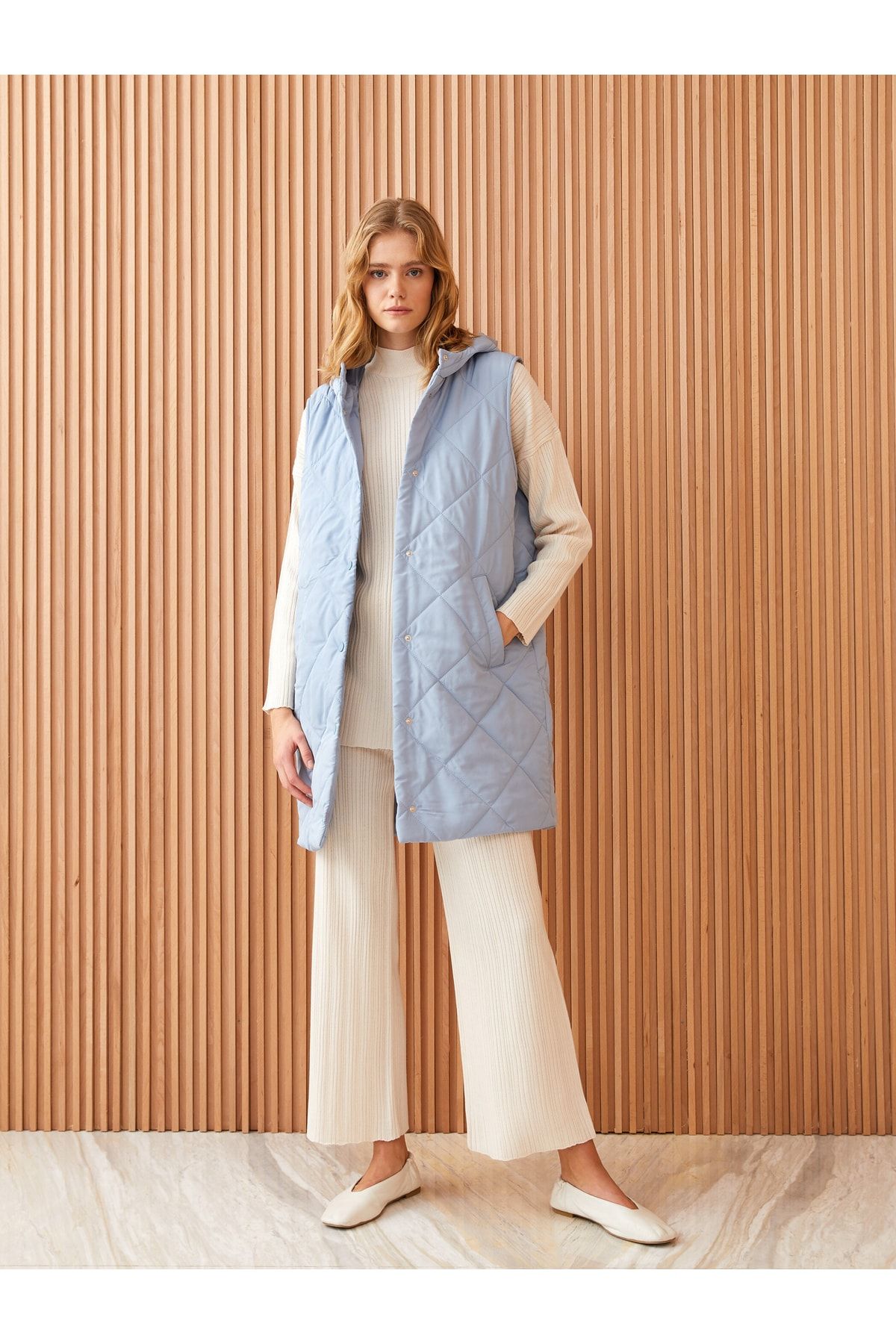 complete the look image