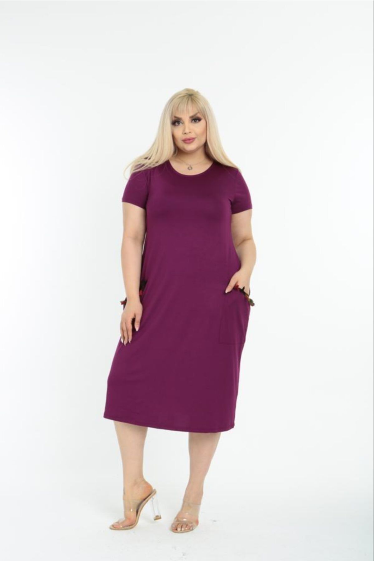 T shirt deals dress below knee