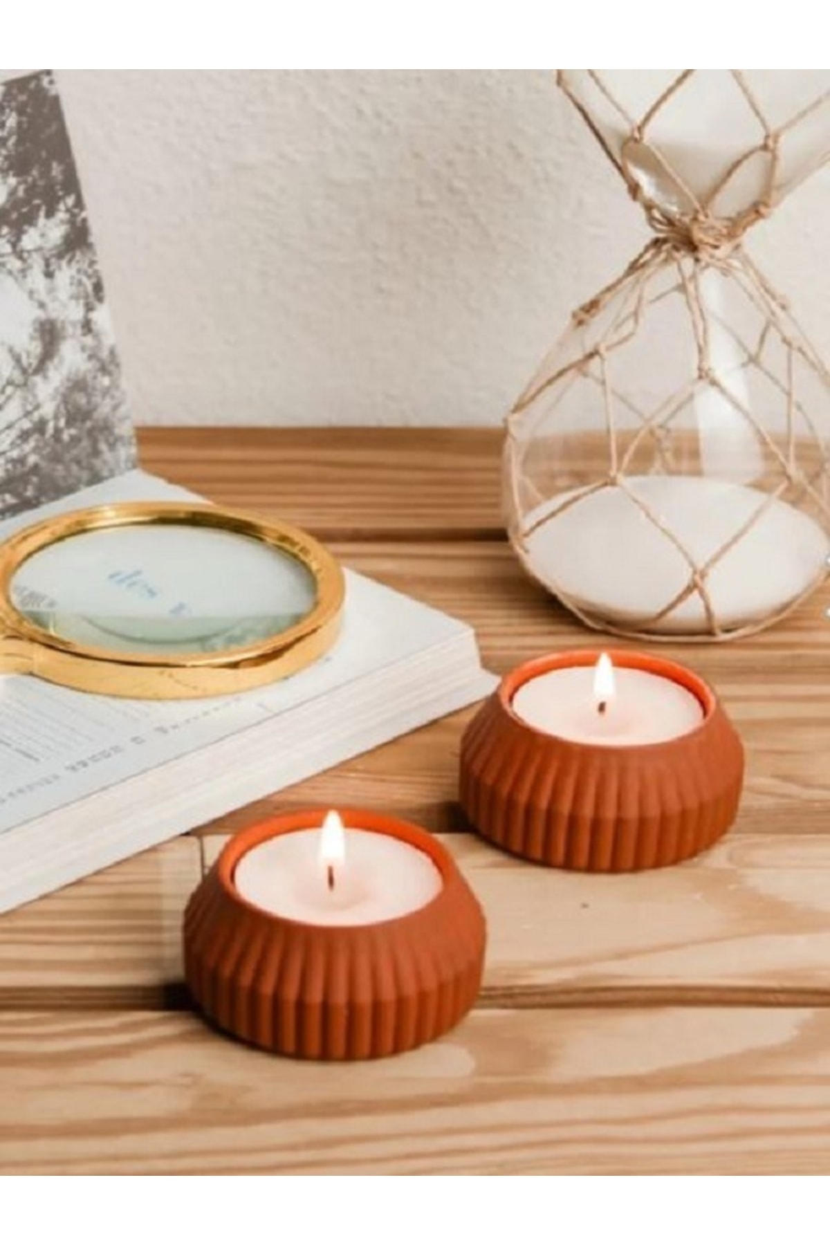 Hype 2 Li Tealight Candle Holder
