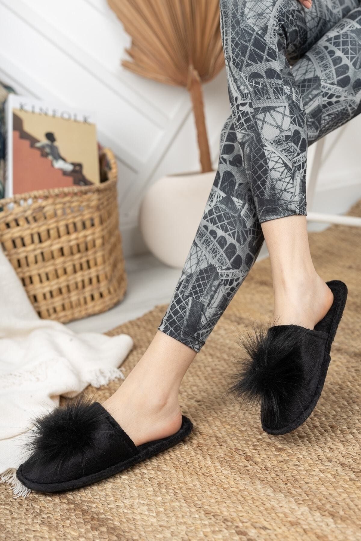 Behtah Kundura Furry Women s Slippers No Sound Pompom Plush