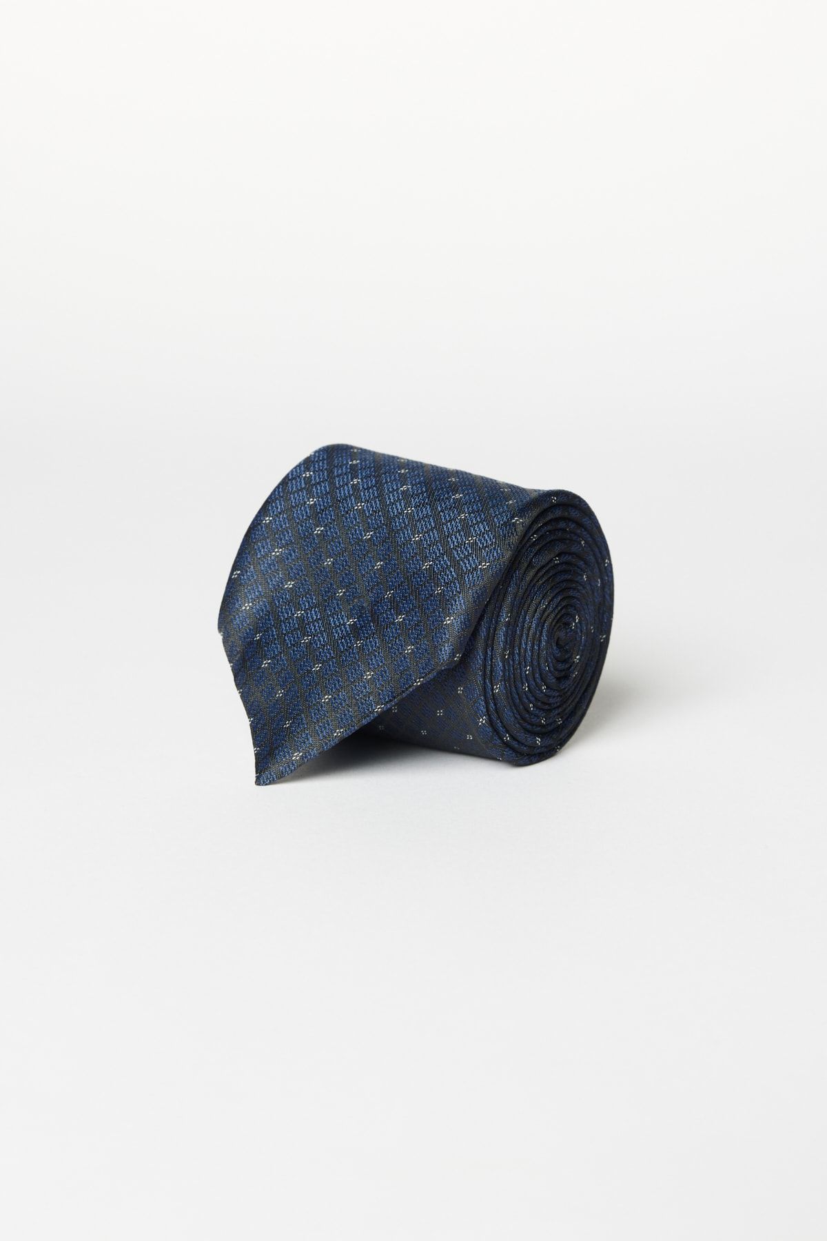 Louis Vuitton M70953 Monogram Classic Tie