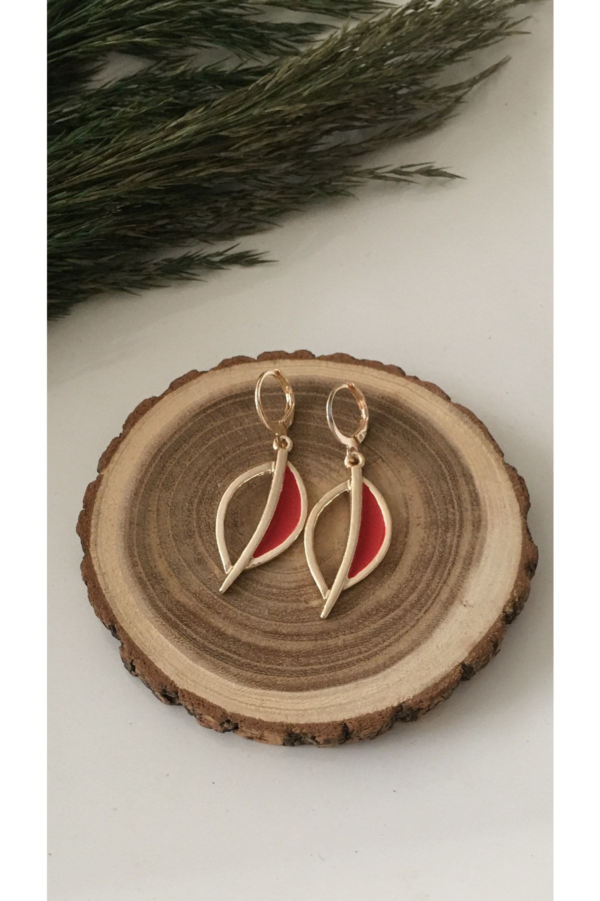 Gizemli Aksesuar Women s Red Leaf Model Hanging Earrings Trendyol
