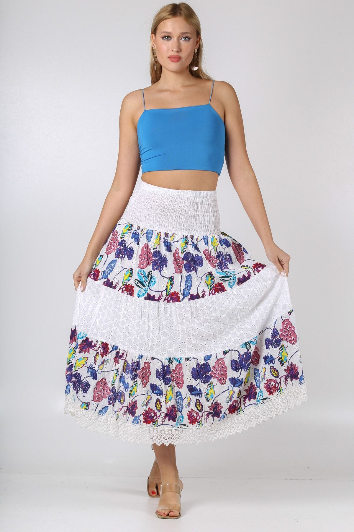 Italian on sale embroidered skirt