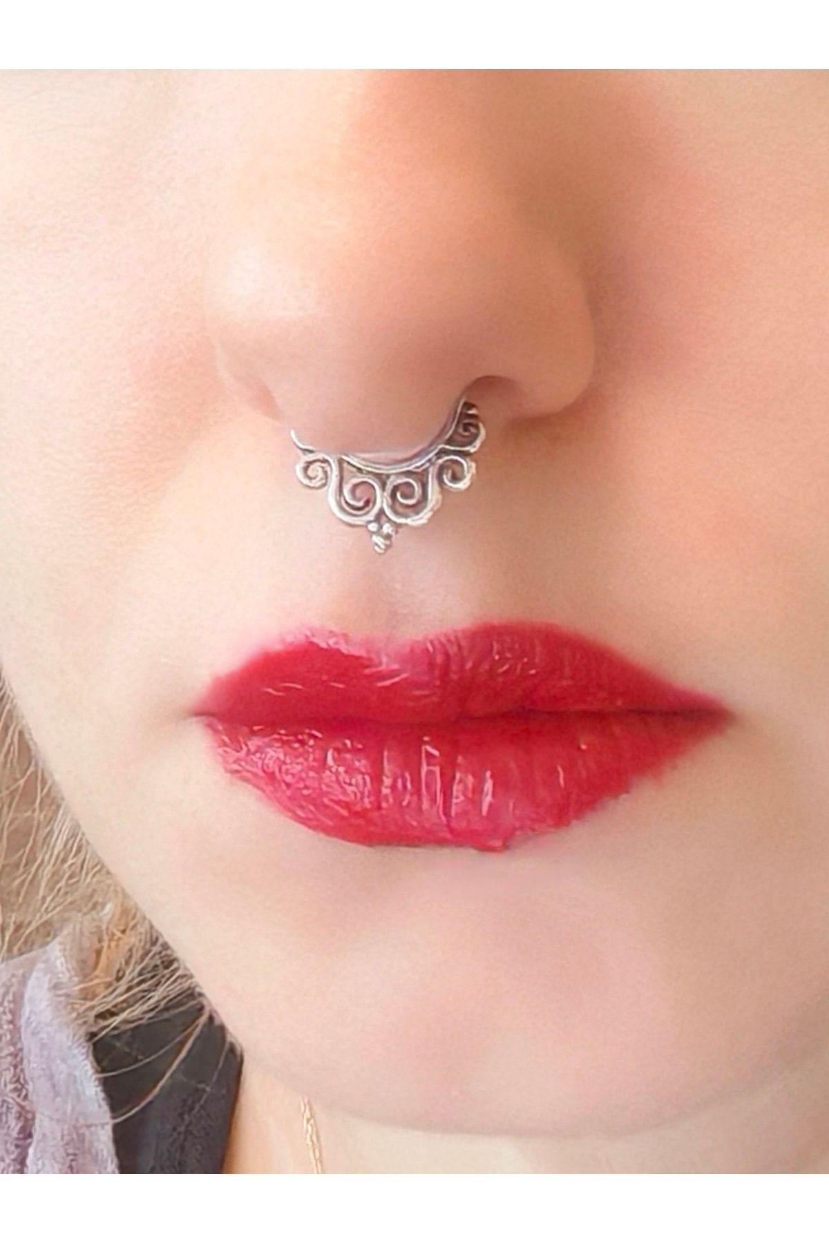 Bylin Ganesha Brass Fake Septum Piercing compression