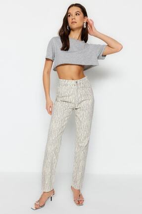 TRENDYOLMİLLA &Ccedil;ok Renkli Zebra Baskılı Y&uuml;ksek Bel Bootcut Jeans TWOSS23JE00249