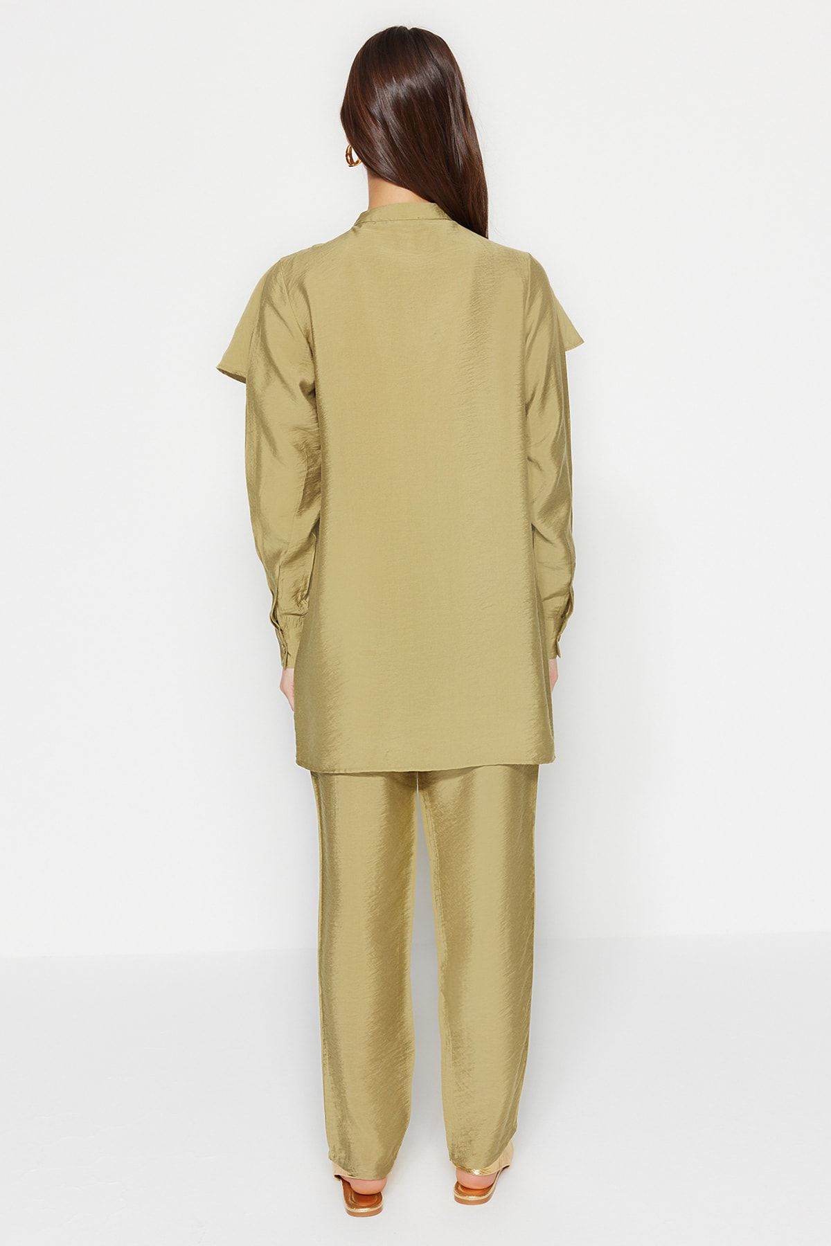 Trendyol Modest-Ölgrünes gewebtes Hemd-Hosen-Set mit Schwungrad-Details TCTSS23US00091 5