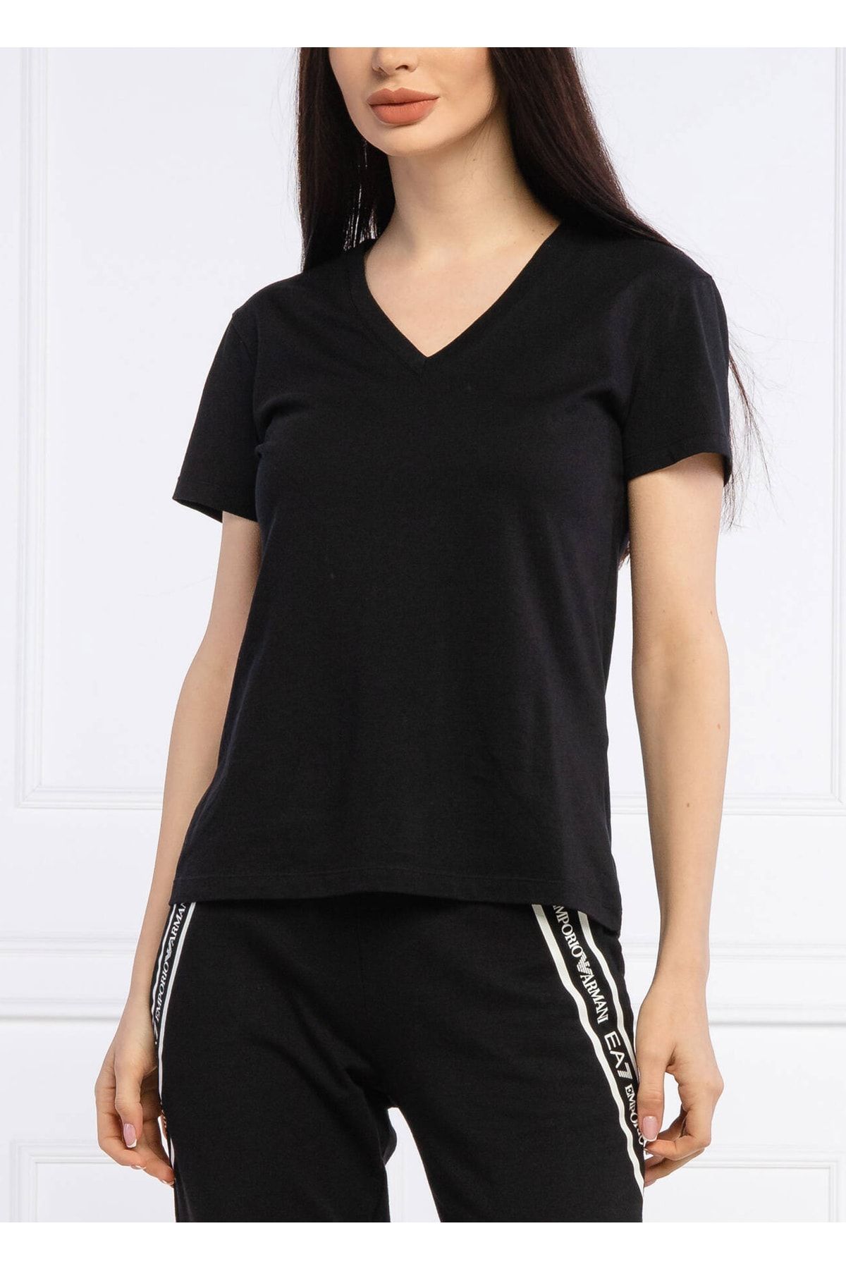 Armani v clearance neck t shirt