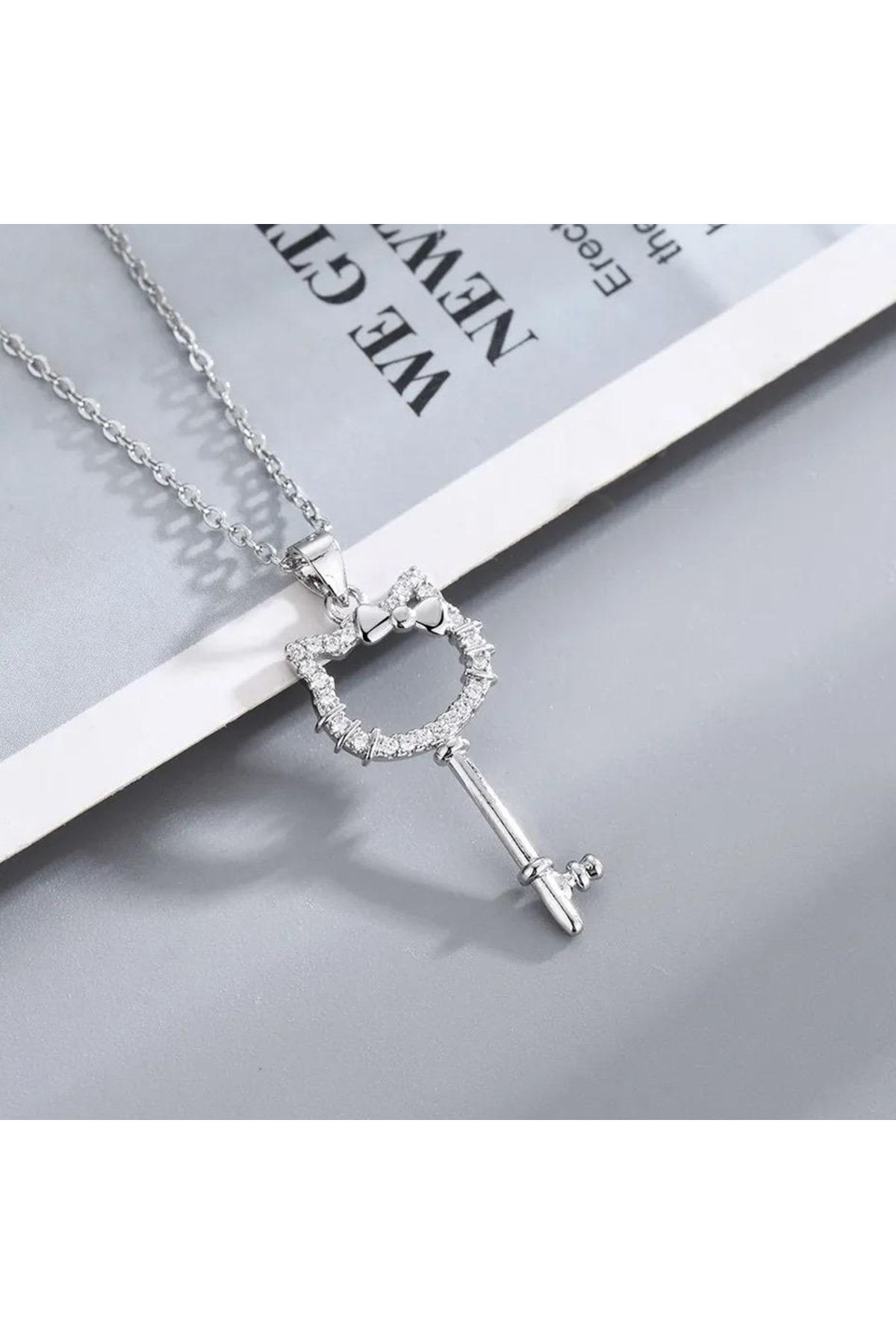 K stebek Hello Kitty Stone Key Necklace my favorite50ton