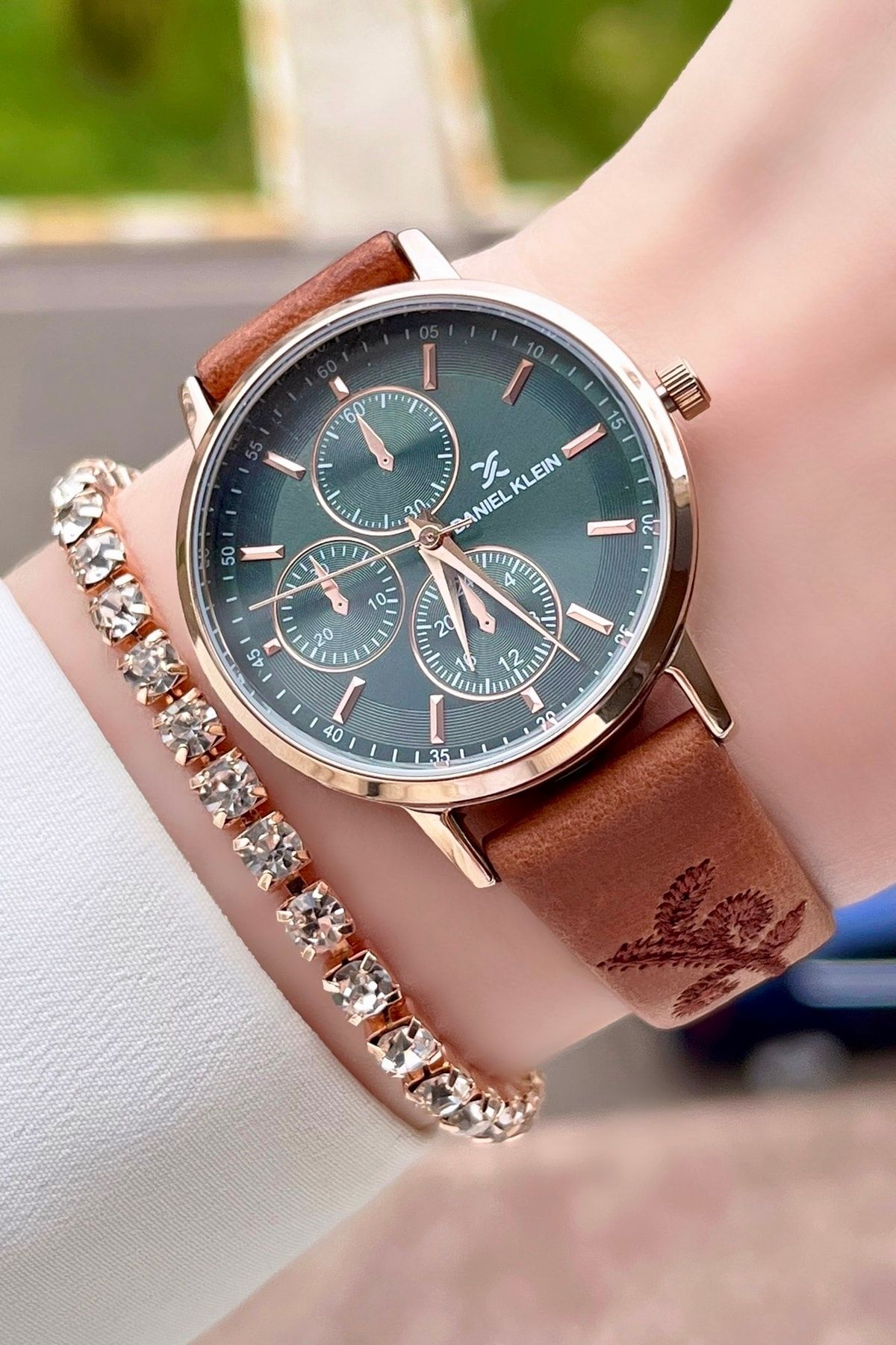 Daniel Klein Watch Silver colored Duo color