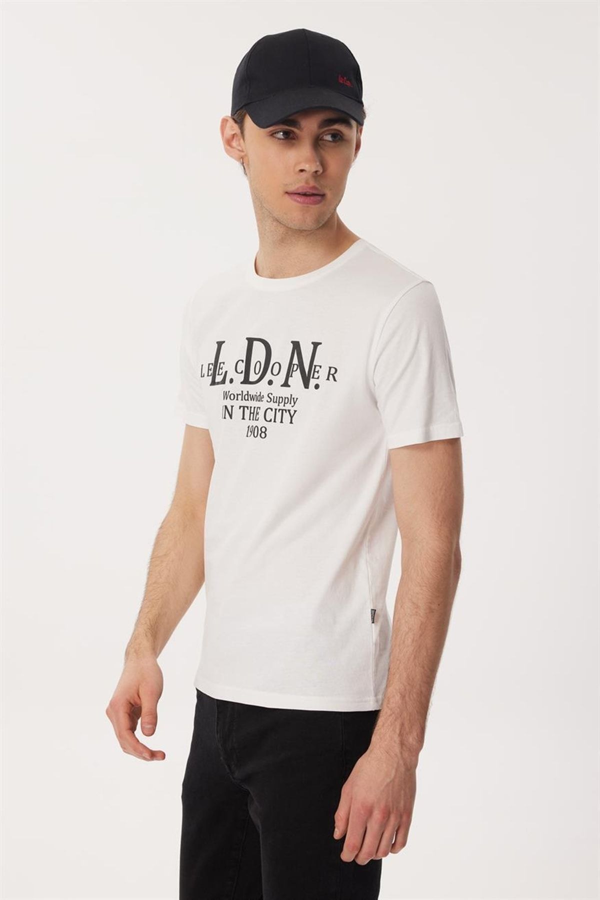 تی شرت سفید مردانه 232 LCM 242045 Le Ellery O Yaka Lee Cooper