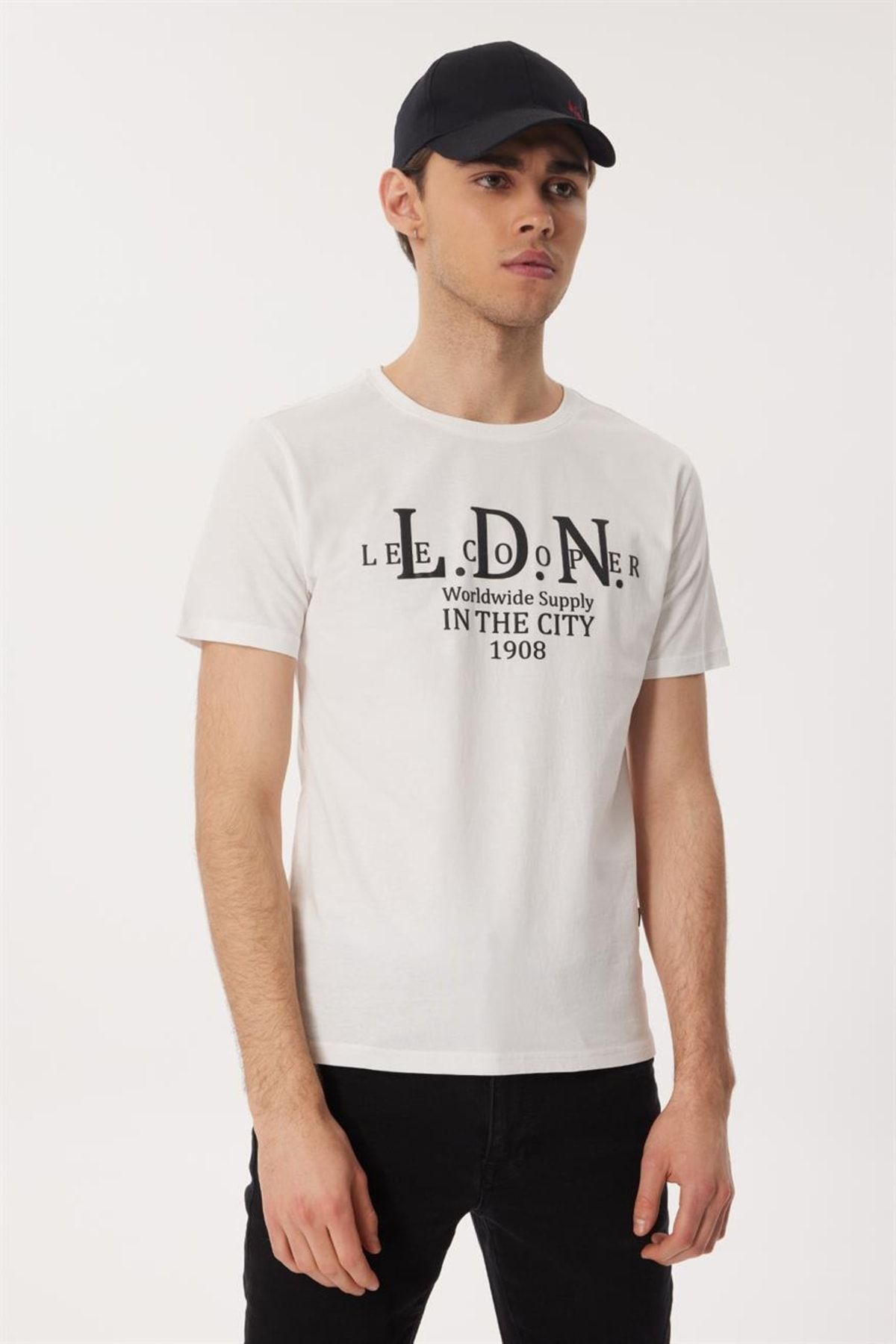 تی شرت سفید مردانه 232 LCM 242045 Le Ellery O Yaka Lee Cooper