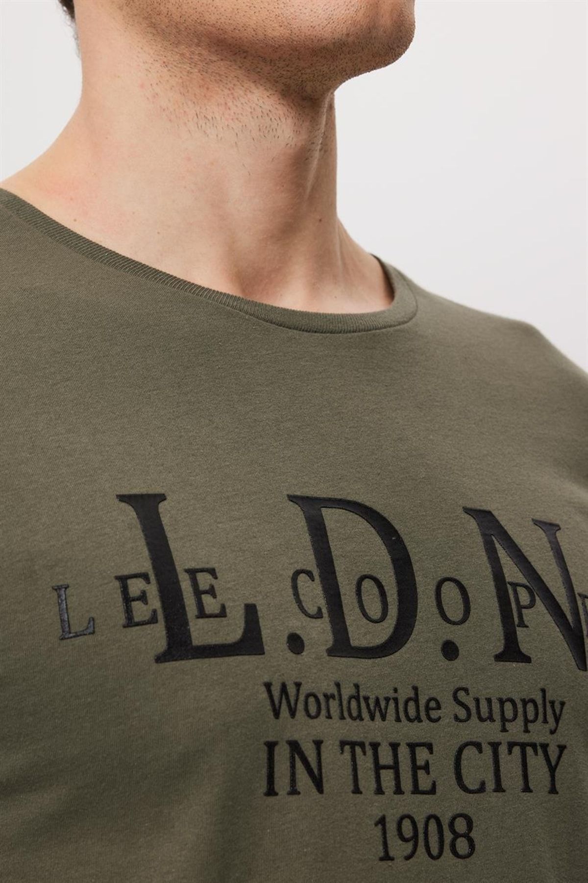تی شرت سبز مردانه آقایان Haki 232 LCM 242045 Le Ellery O Yaka Lee Cooper