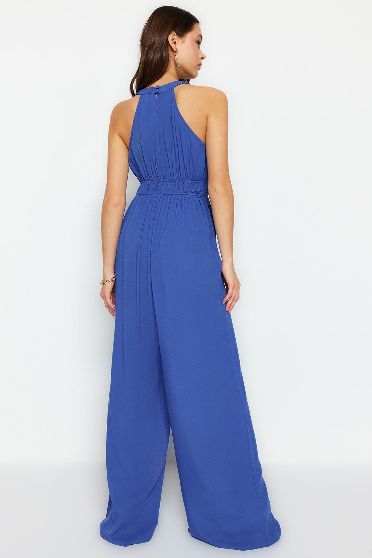 Trendyol Collection-Indigoblauer, gewebter Maxi-Jumpsuit mit weitem Bein und geraffter Taille TWOSS23TU00121 7