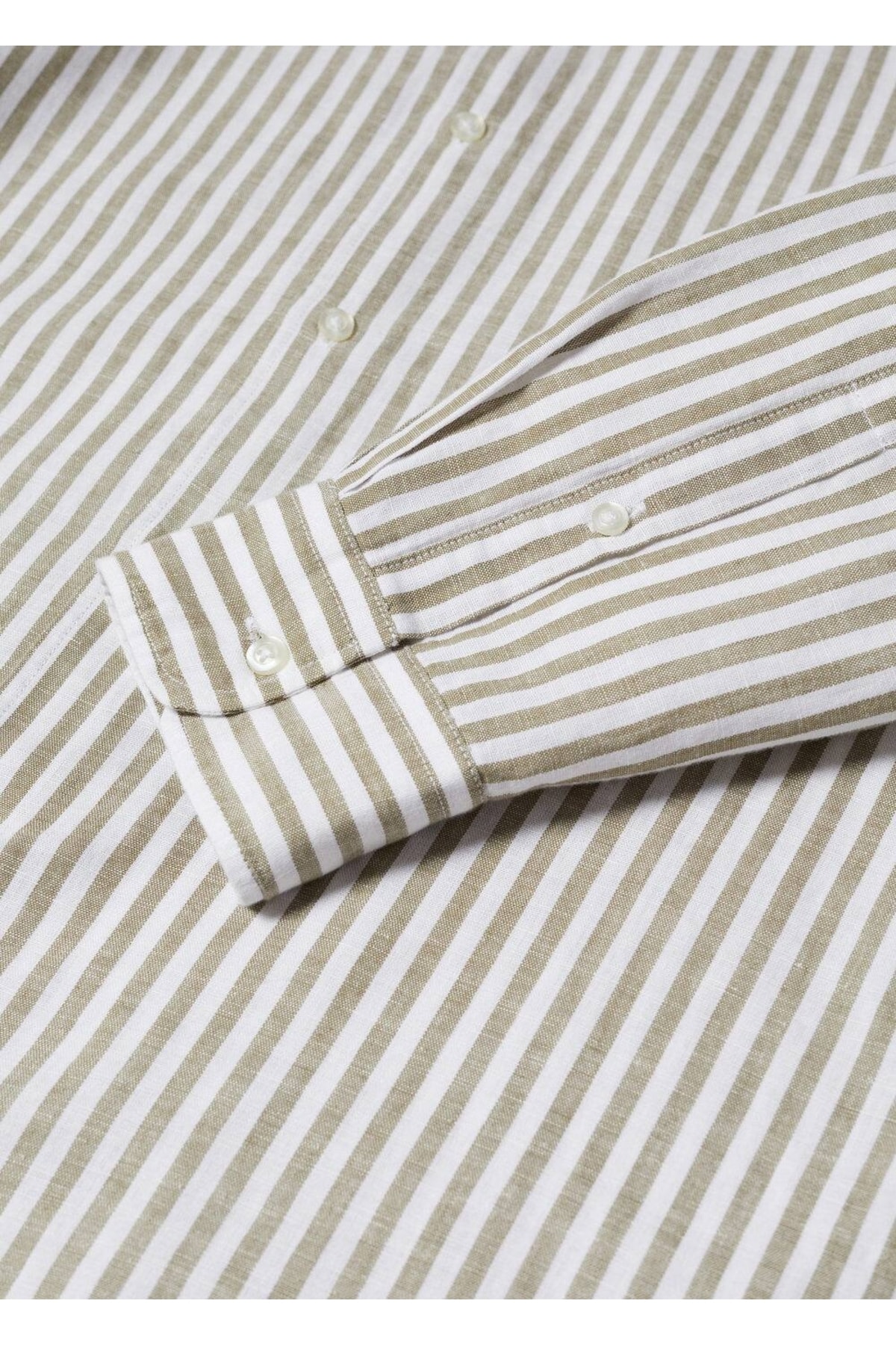 MANGO Man-Pruhované plátěné Slim Fit triko 6