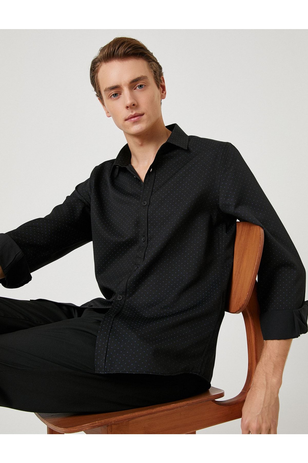 Koton Hemd Schwarz Regular Fit Fast ausverkauft
