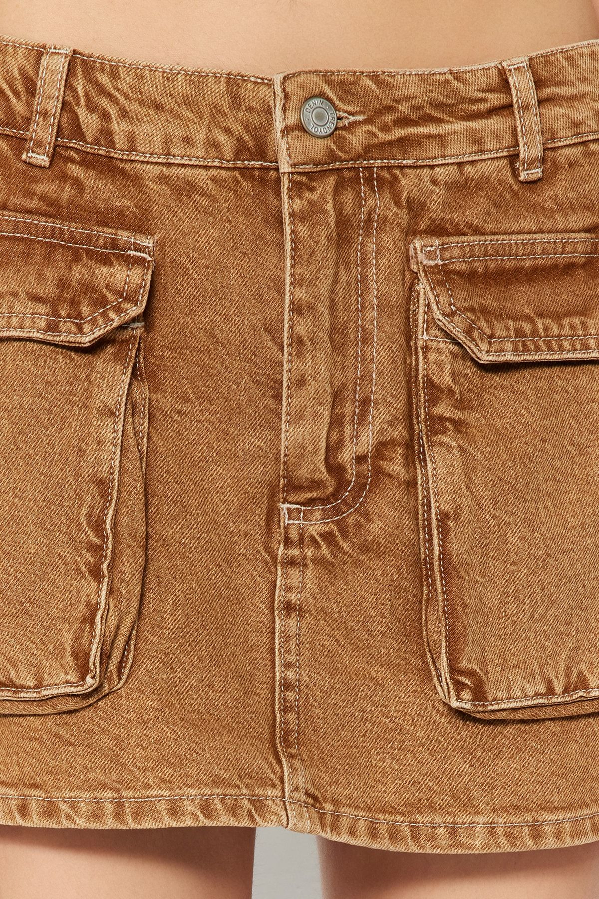 Trendyol Collection Shorts Braun Hoher Bund
