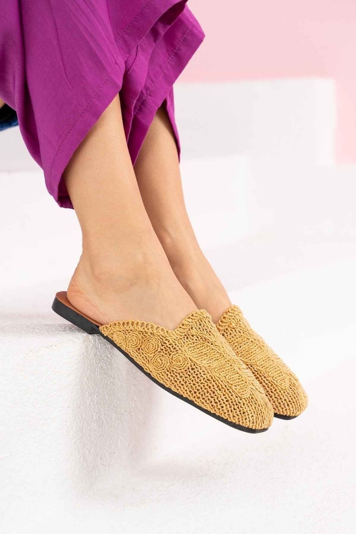 New Optimal Mules Yellow Flat