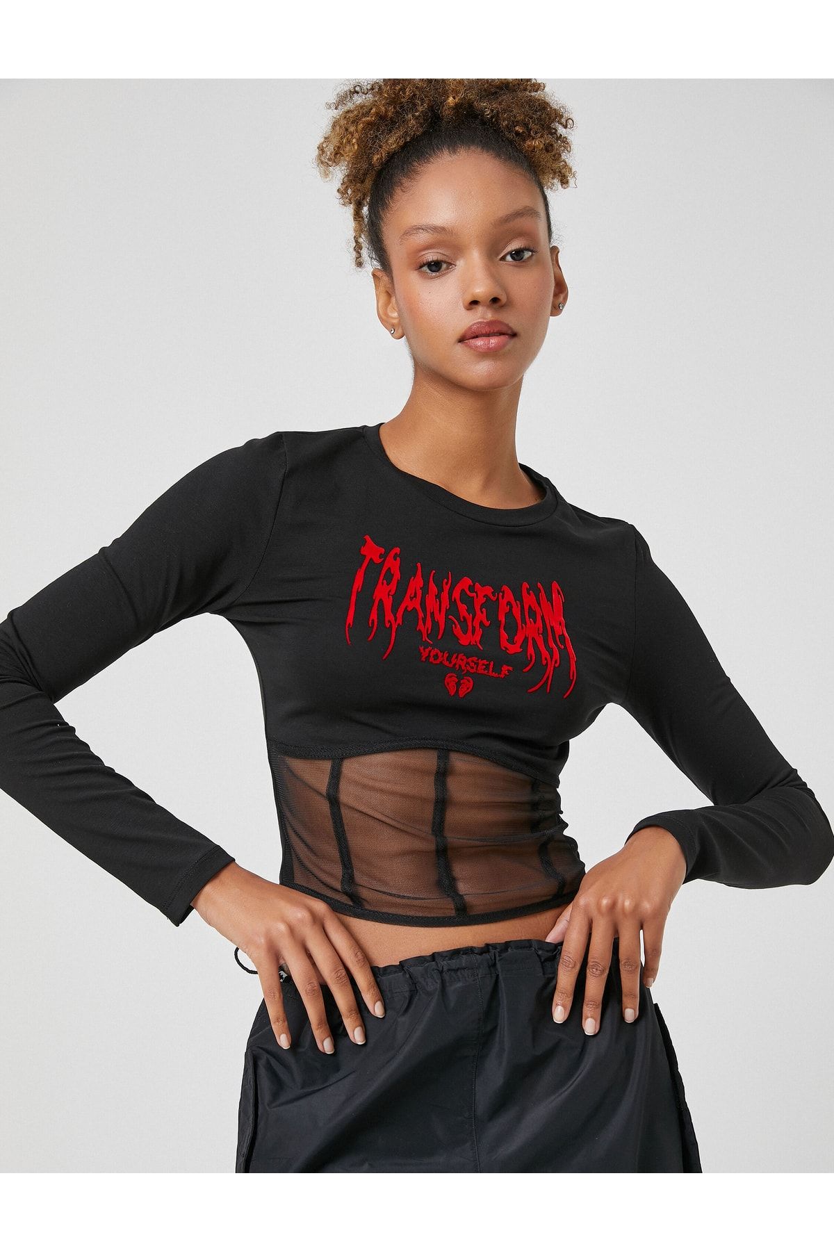 Koton T-Shirt Schwarz Regular Fit Fast ausverkauft