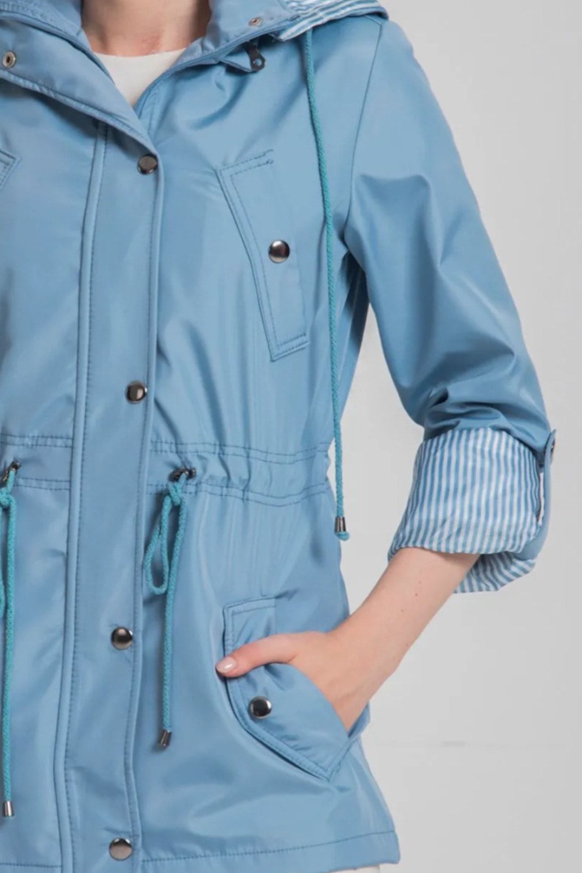 Light blue short jacket 2025