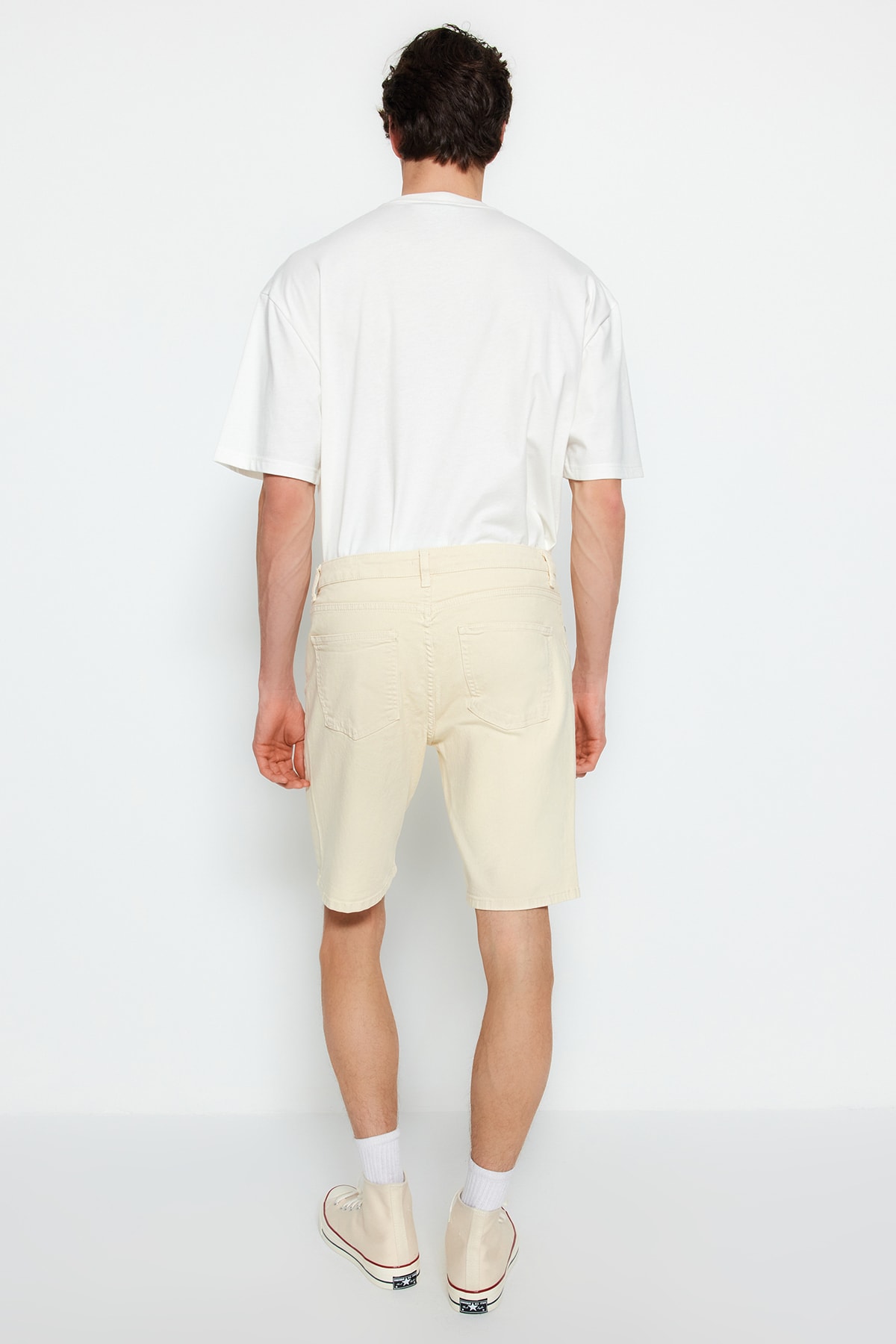 Trendyolmilla  Bej Regular Fit Esnek Kumaş Denim Kot Şort & Bermuda TMNSS23SR00067 - Görsel 3