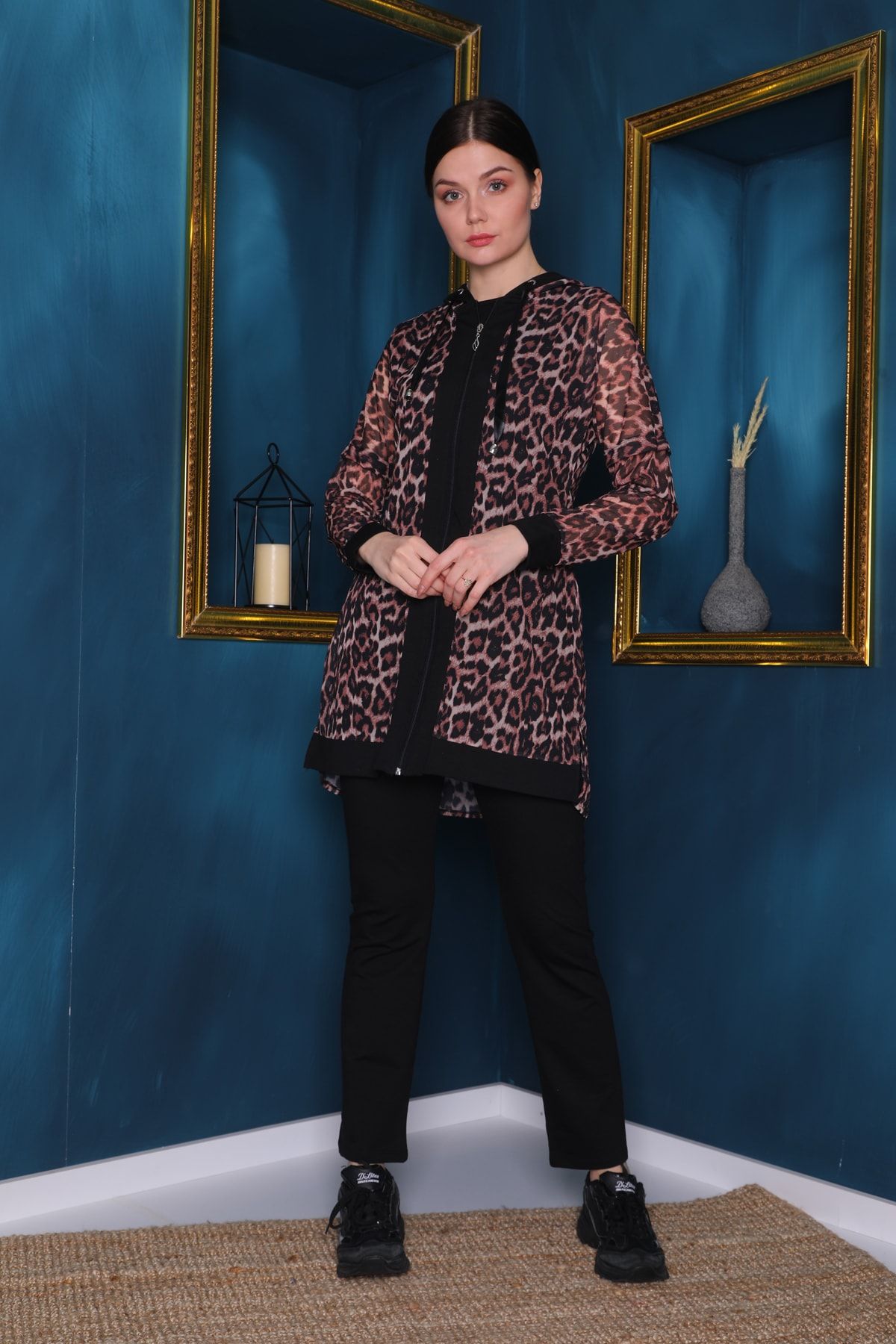 Black leopard discount print tracksuit