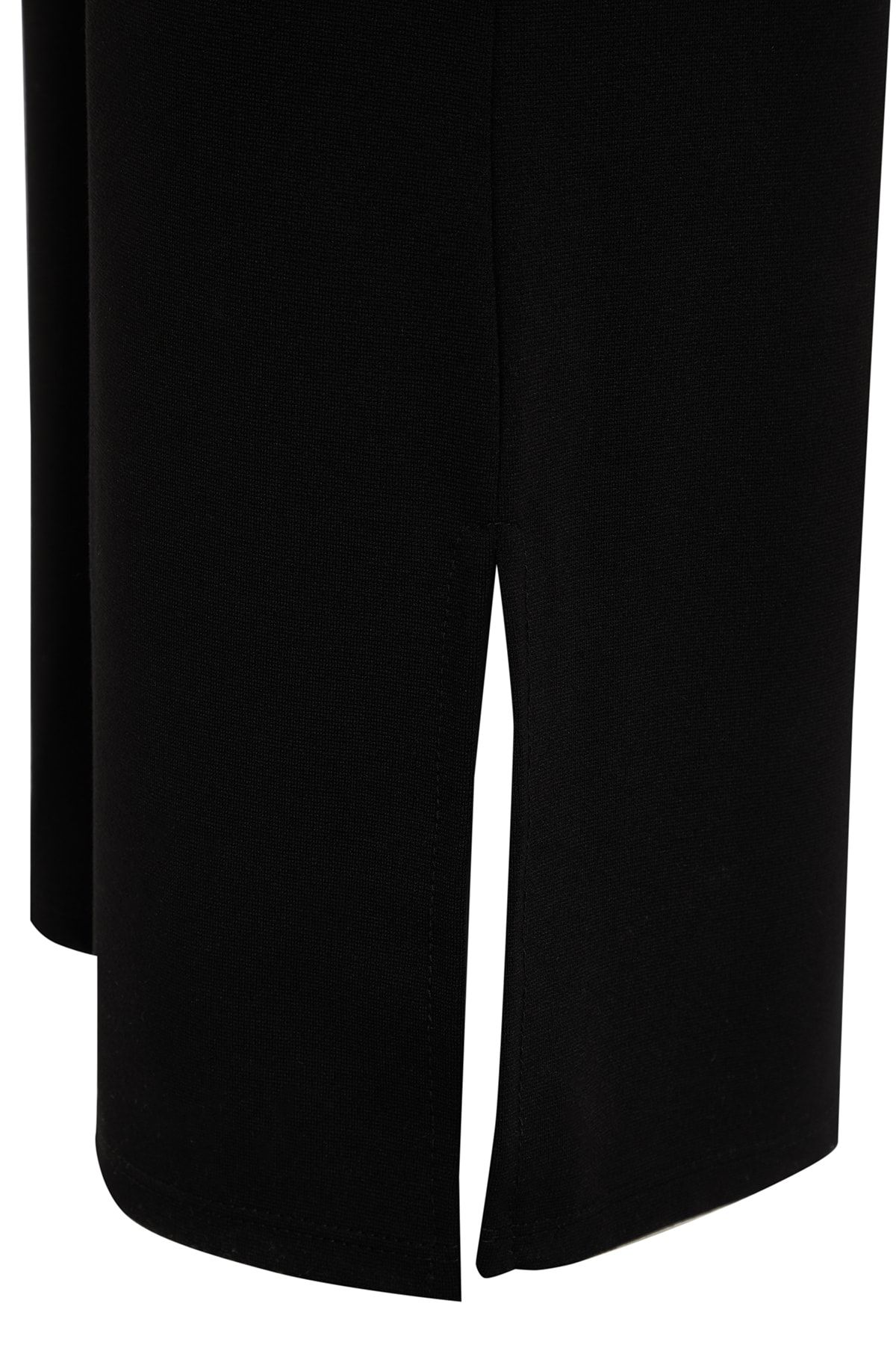 Trendyol Curve-Schwarze Strickhose mit spanischem Bein und hohem Bund und Seitenschlitz TBBSS23AR00035 8