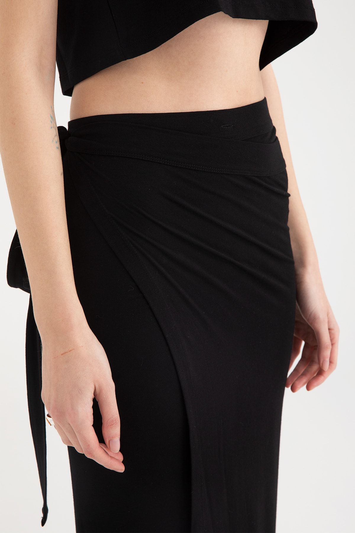 SHEISMONO Ultra Soft Wrap Skirt Black Trendyol