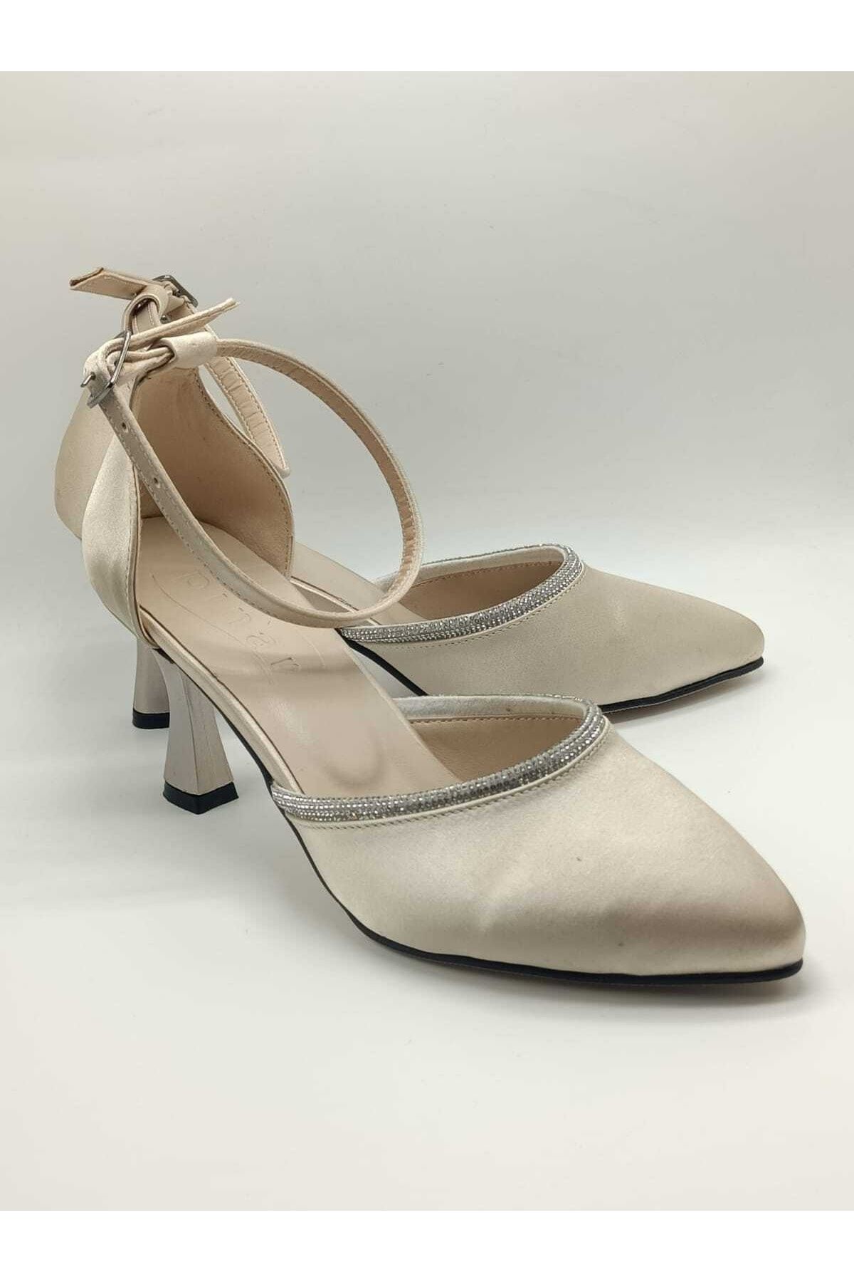 Cream hotsell evening shoes