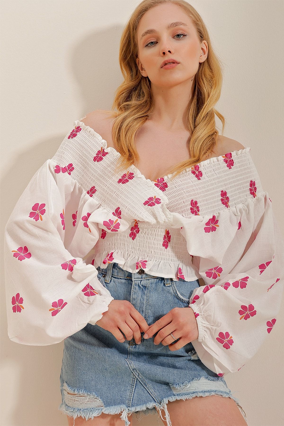 Trend Alaçatı Stili Bluse Rosa Regular Fit Fast ausverkauft
