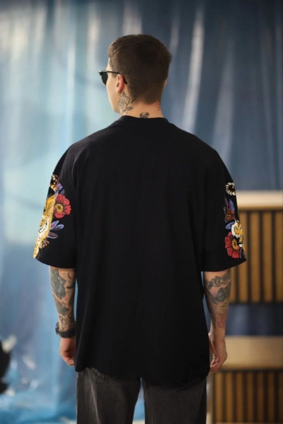 Kaplan Baskılı Oversize %100 Pamuk Siyah T-shirt