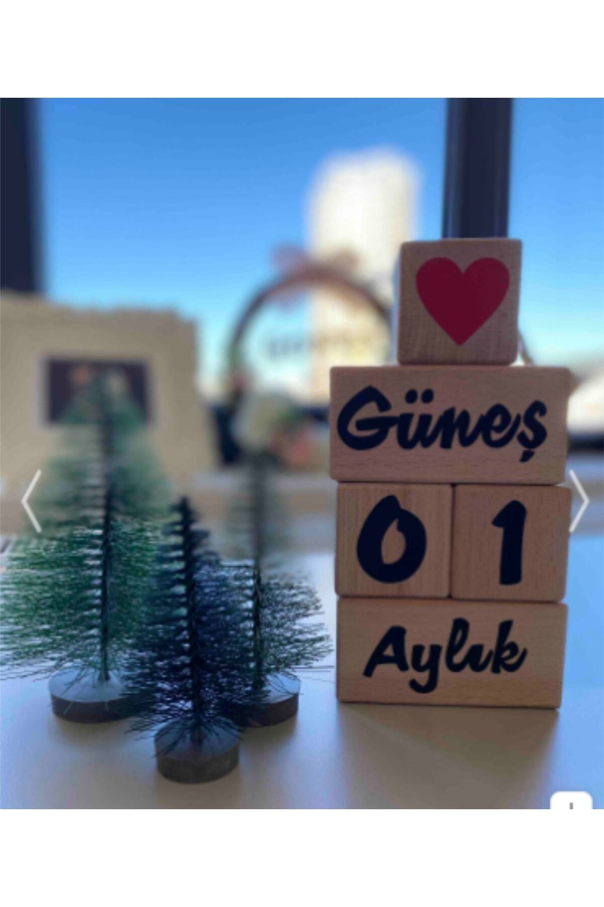 Wooden Memory Cubes Mother Baby Photo Shoot Decoration Gift