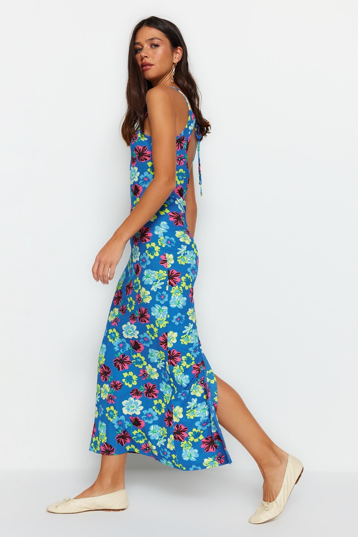 Trendyol Collection Kleid Mehrfarbig Bodycon