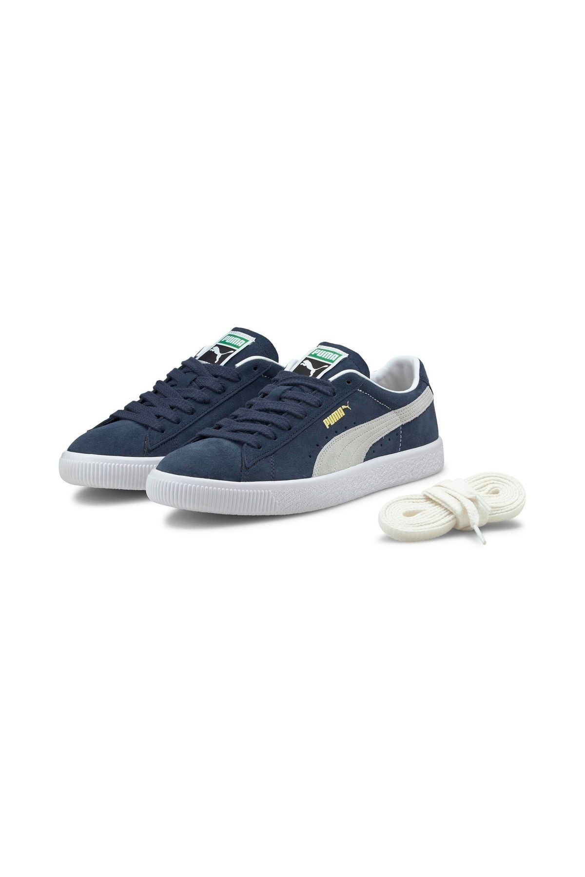 Navy blue and hotsell white pumas