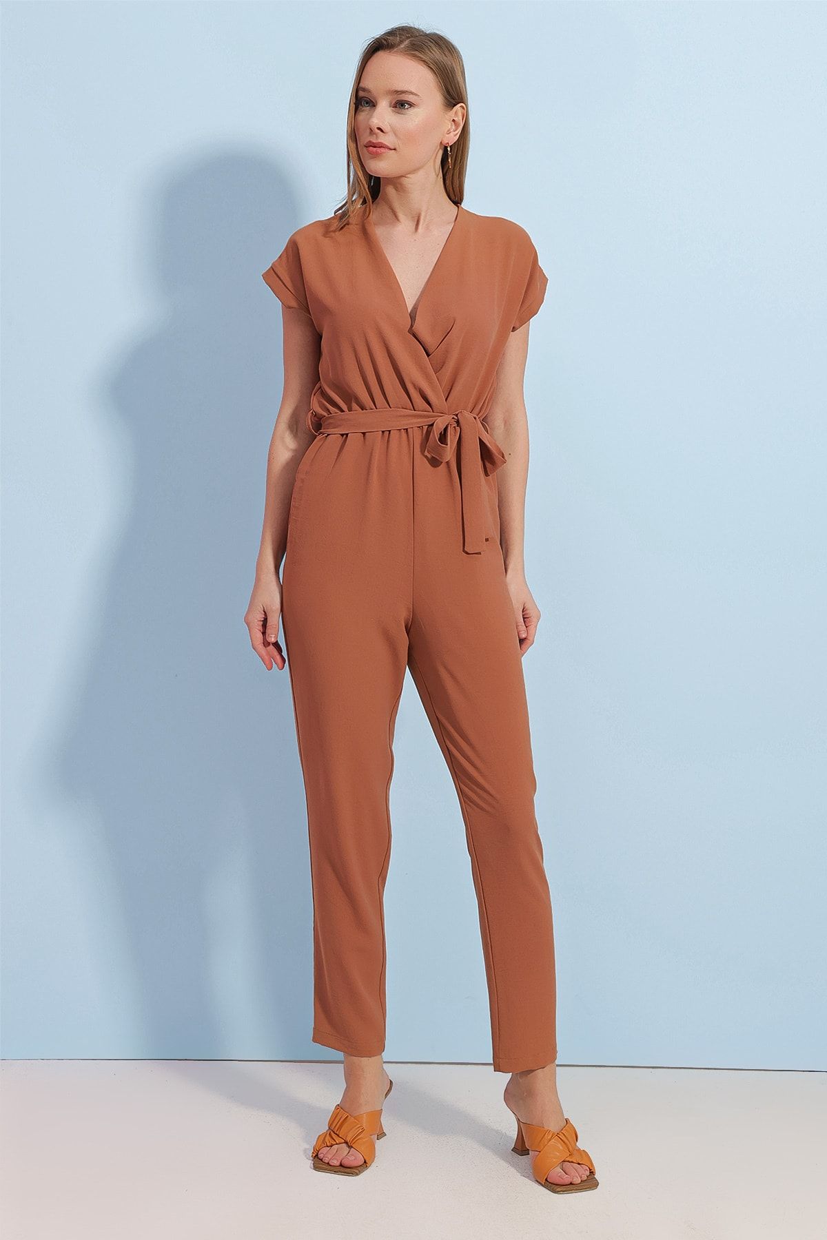 Collared hotsell jumpsuit womens