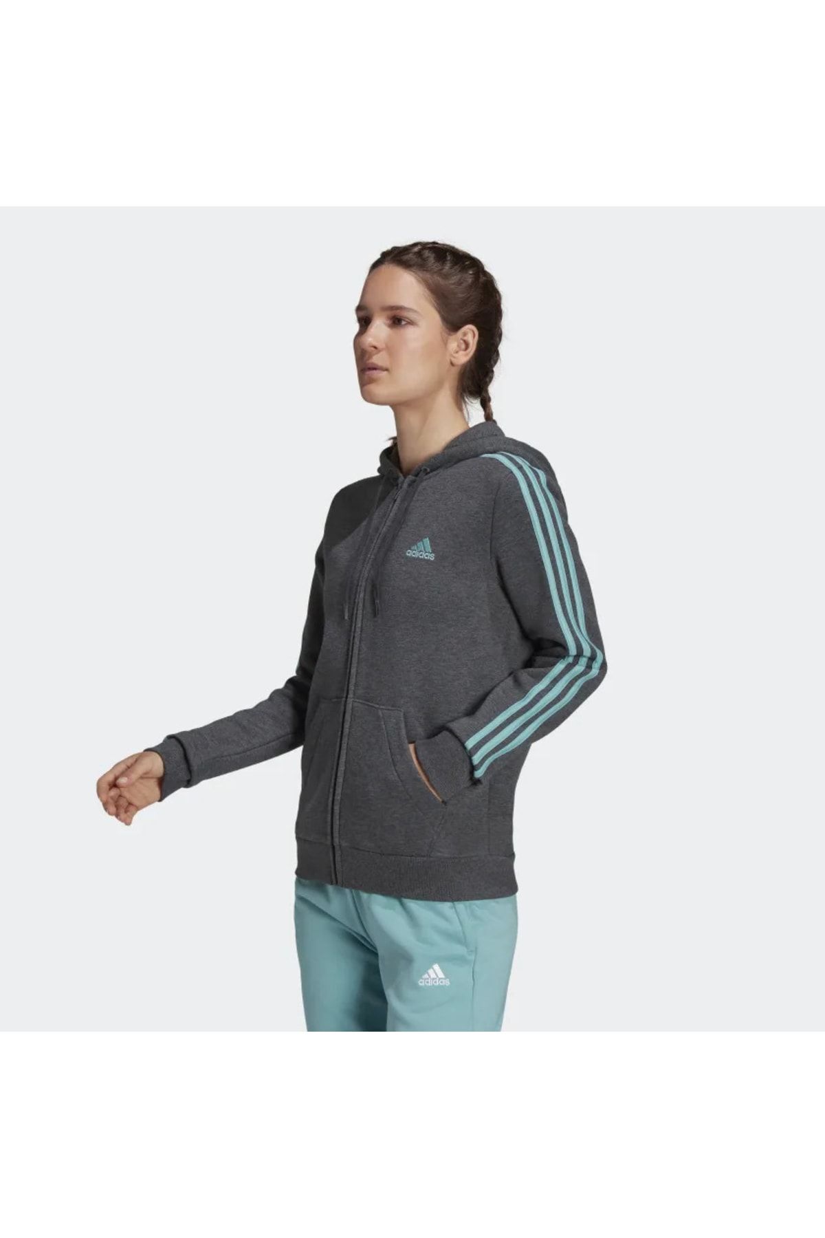 Womens gray deals adidas sweatshirt
