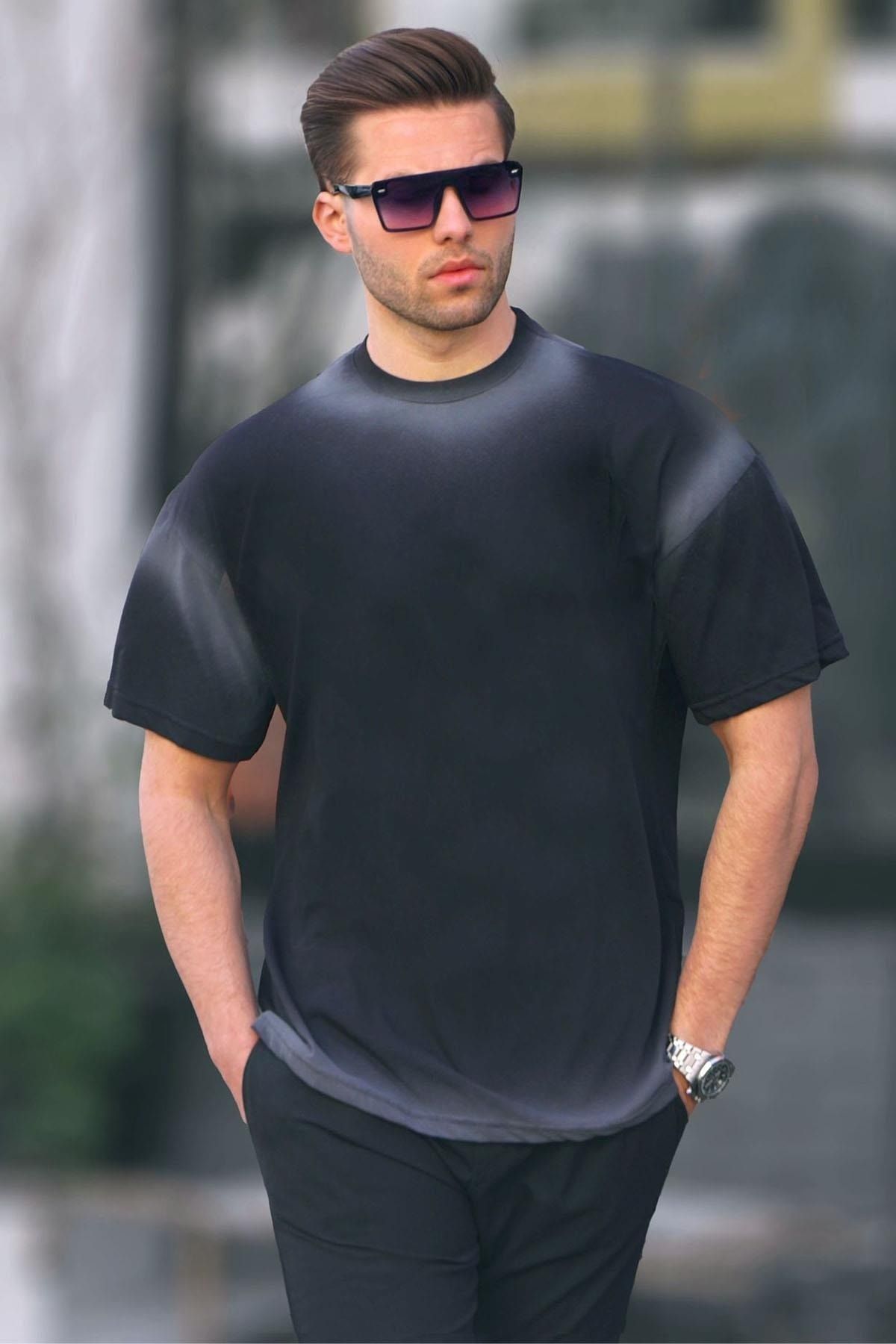 تی شرت یقه باریک طرح ساده مدل قواره دار آستین کوتاه مردانه مدمکست Madmext (ساخت ترکیه)