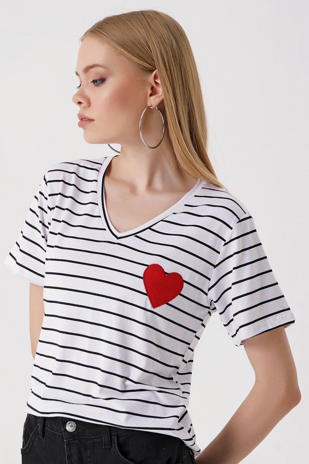Bigdart 4304 تی شرت راه با جزئیات قلب - سفید