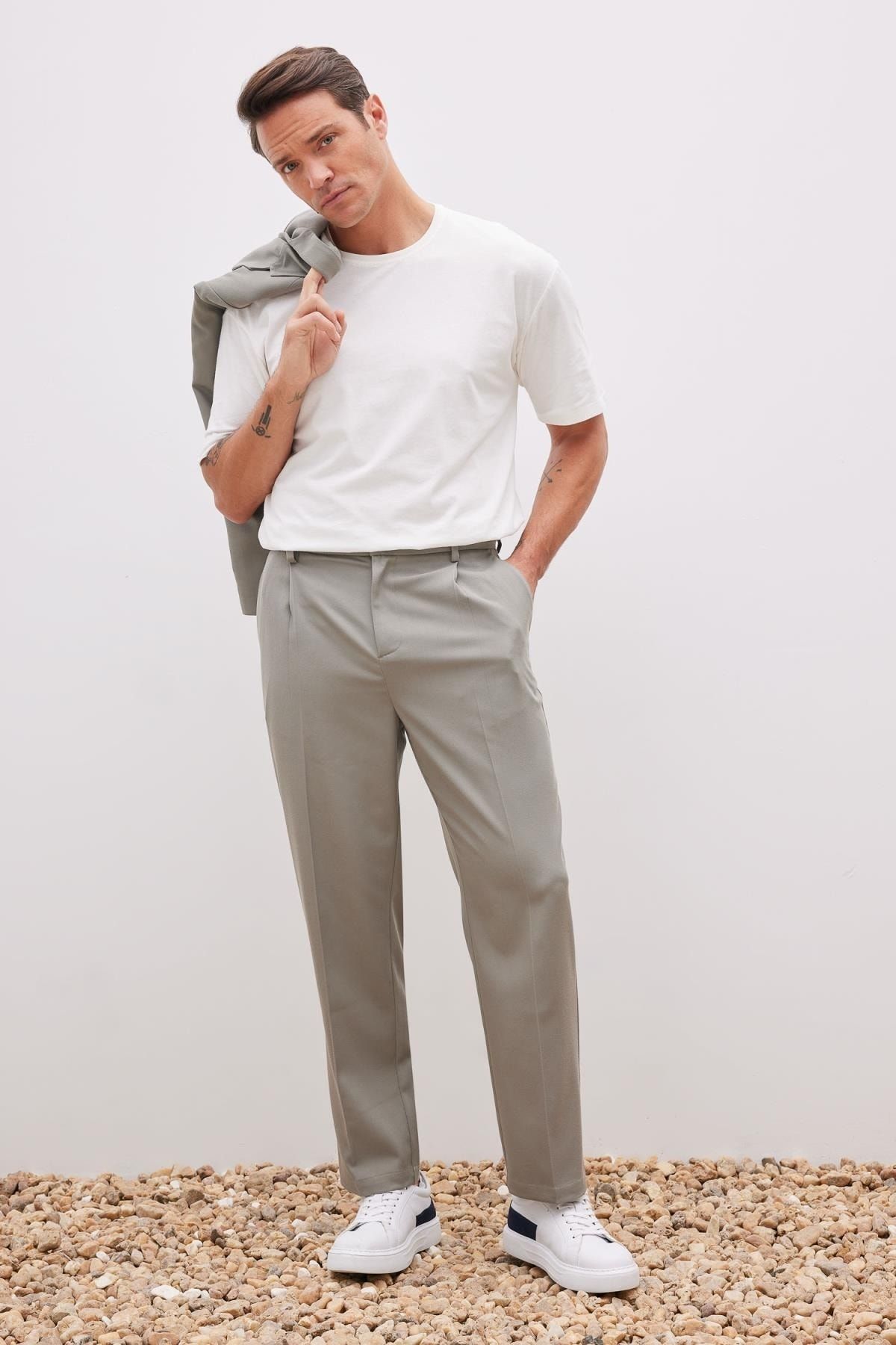 DeFacto Hose Khaki Straight