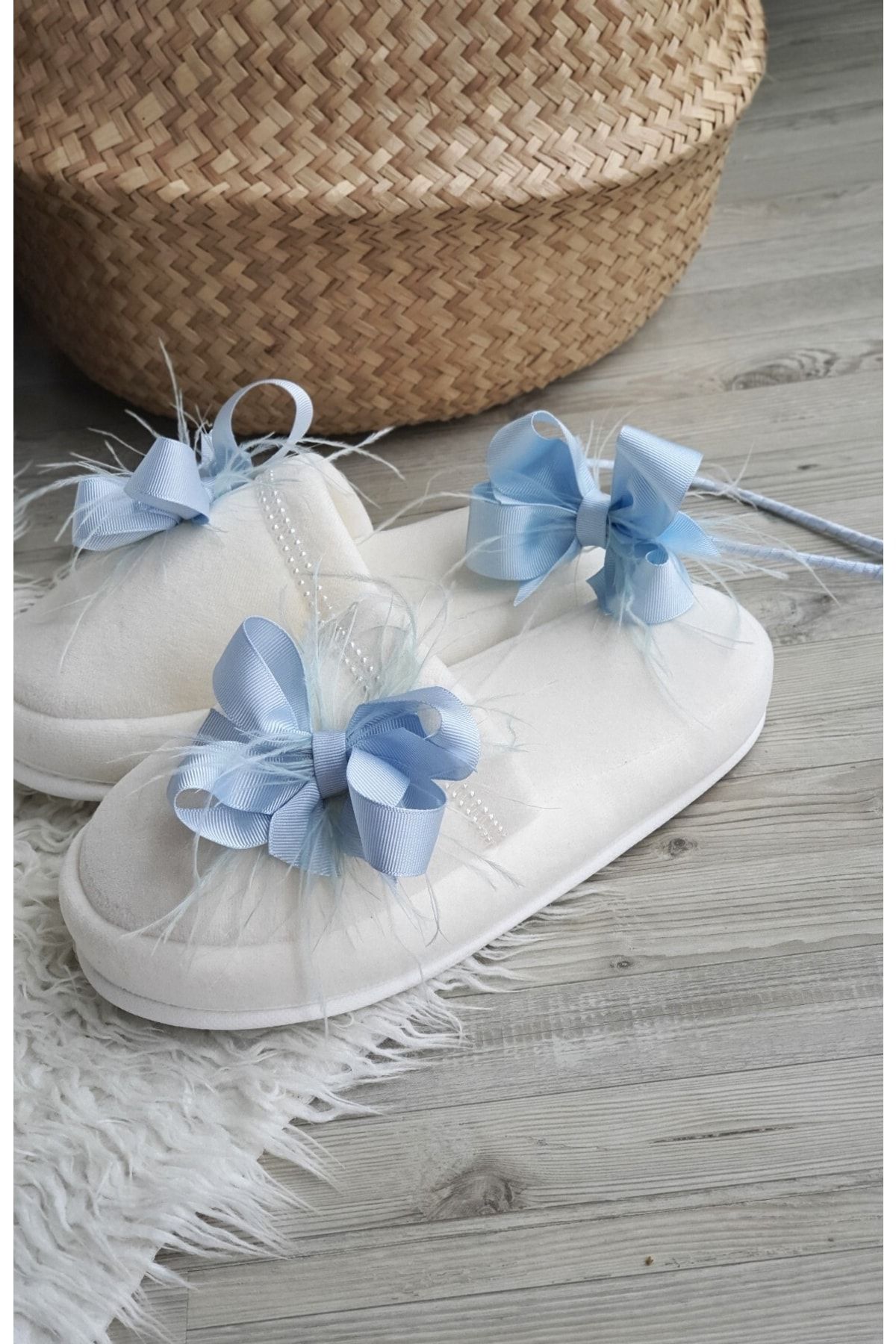Labor and top delivery slippers