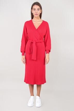 Kadın Kırmızı Kemerli Kruvaze Yaka Elbise B21-1677