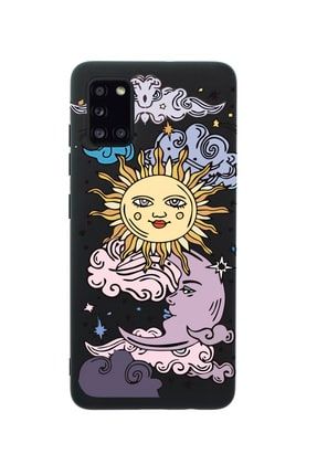 Samsung A31 Güneş & Ay Desenli Premium Silikonlu Siyah Telefon Kılıfı MCSAMA31LGUAY
