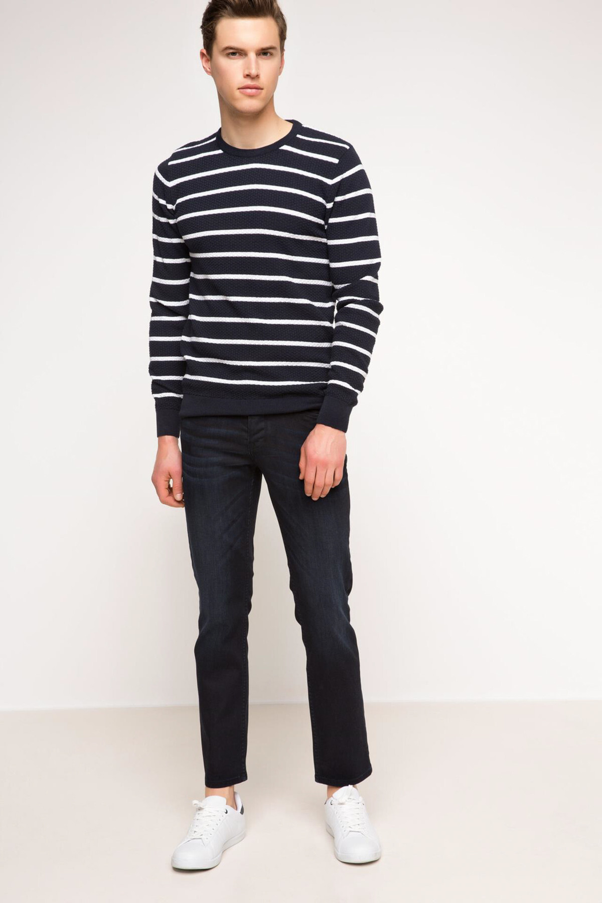 complete the look image