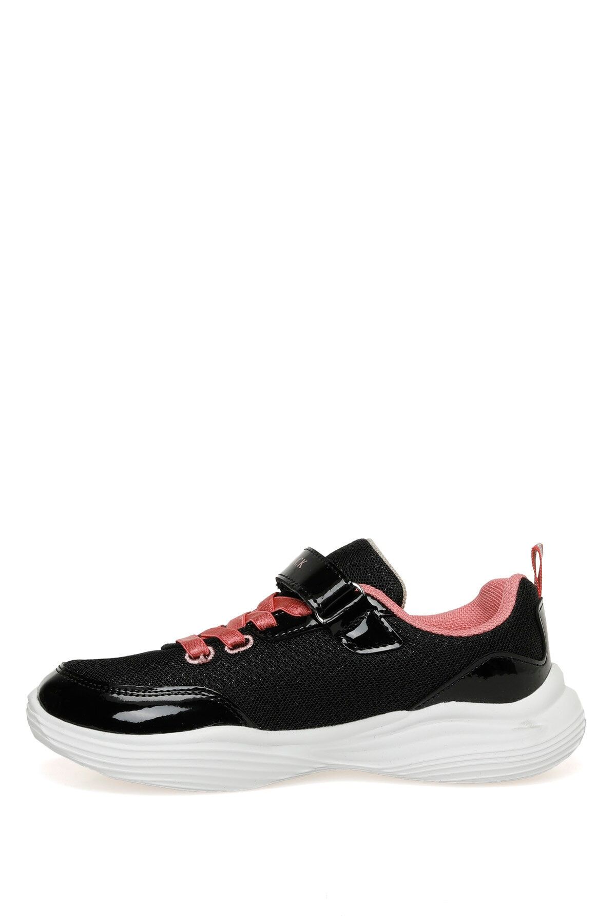 Black girls running shoes discount