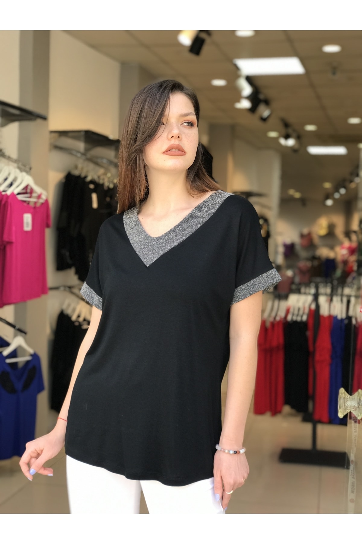 citycenterfashion  Kadın Büyük Beden V Yaka Siyah Bluz Yaka Kol Gümüş Sim Cty-xyn-101 - Görsel 3