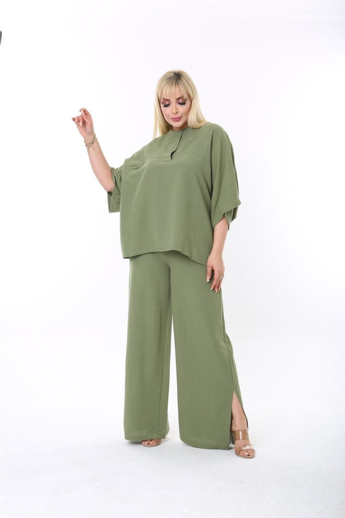 ESCBUTİK-Plus Size Side Slit Comfortable Double Set with Pants Stylish Top and Bottom Set 2