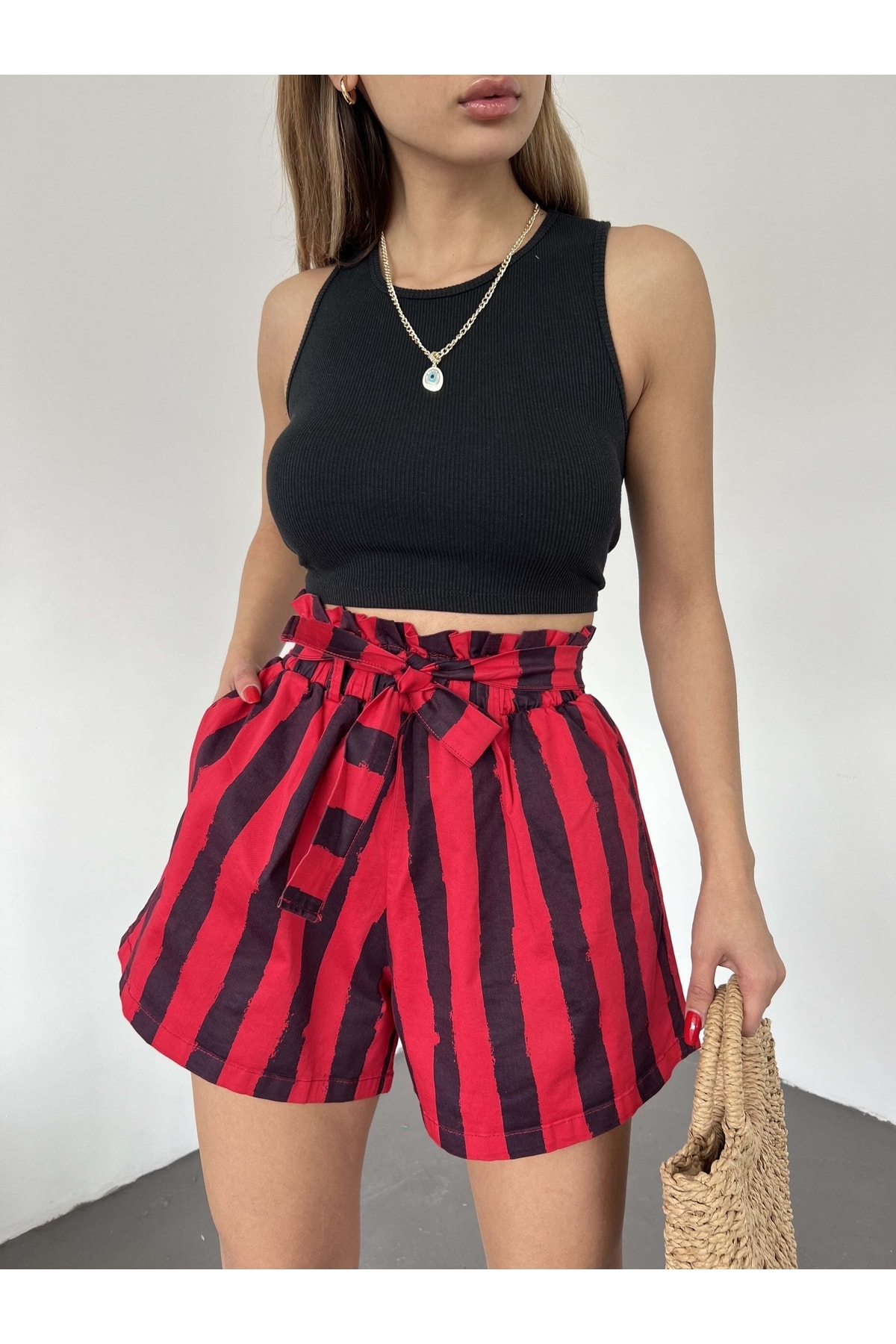 Women's High Waist Elasticated Belted Double Pocket Gabardine Shorts Red Black
