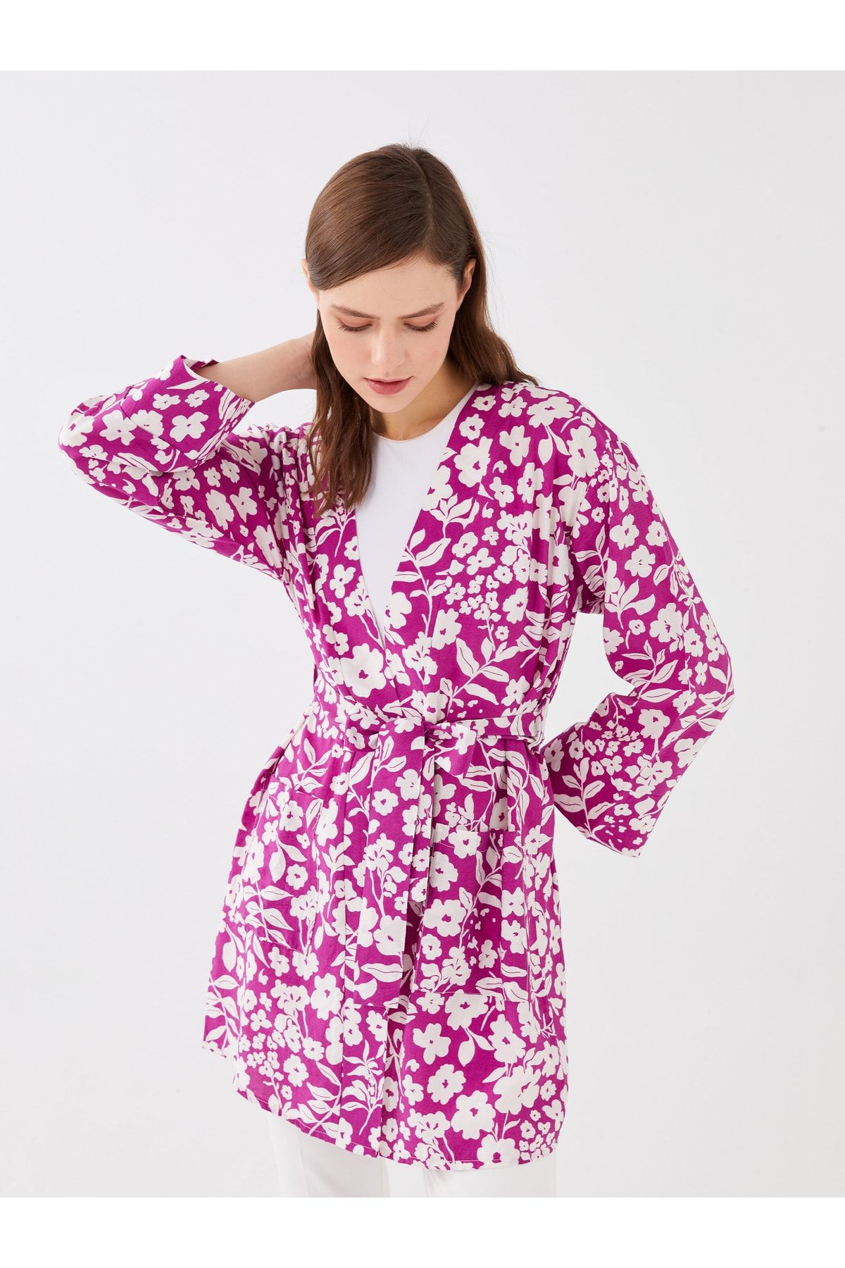 Şal Yaka Çiçekli Uzun Kollu Oversize Kadın Kimono